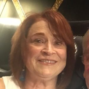 Meet your Posher, Paula